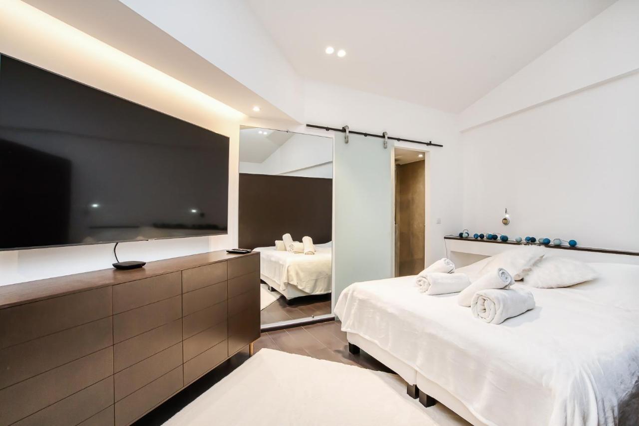 Appartement Place Des Lices Avec Parking Saint-Tropez Exterior foto