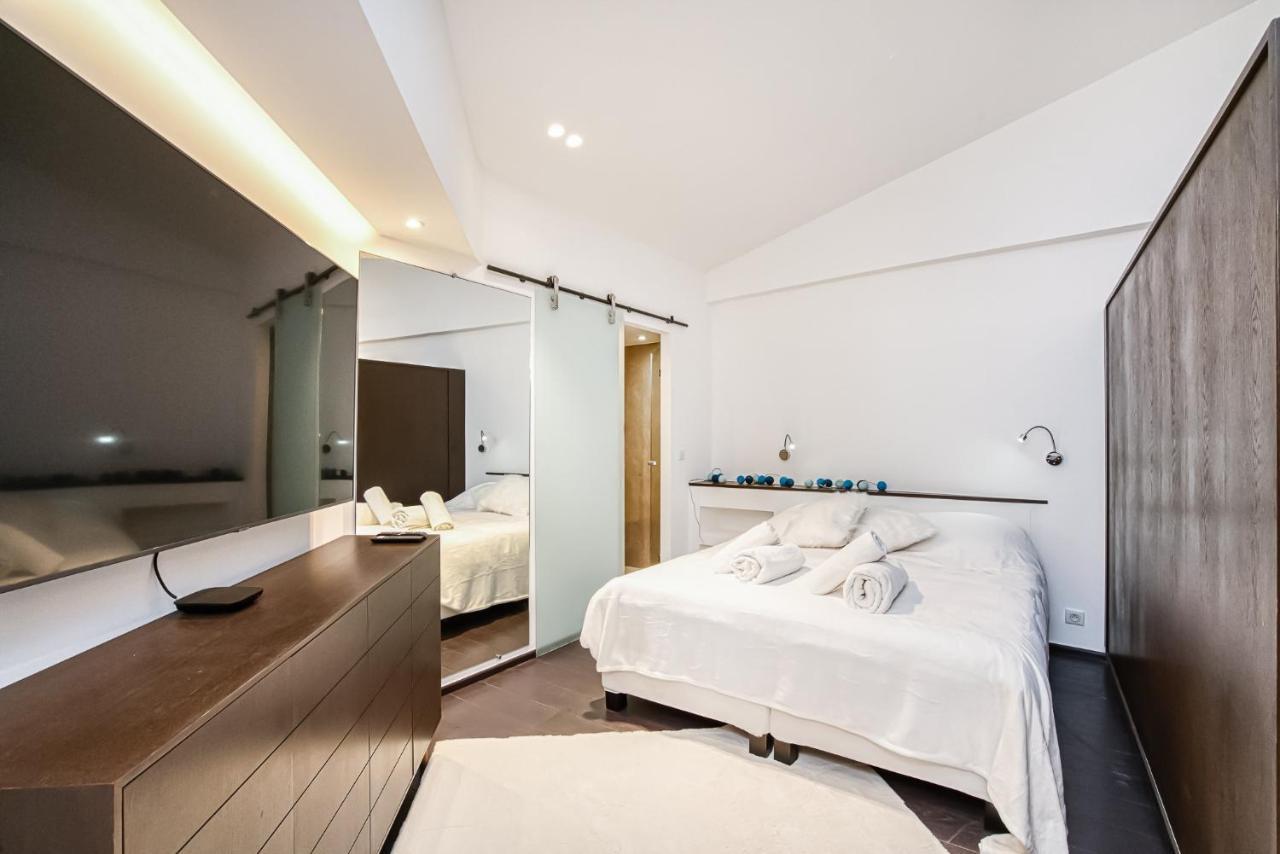 Appartement Place Des Lices Avec Parking Saint-Tropez Exterior foto